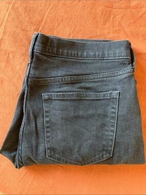 GAP Women's Black Skinny Jeans